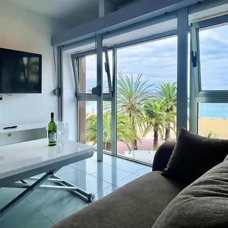 Beachfront Stunning Views لاس بالماس دي غران كاناريا